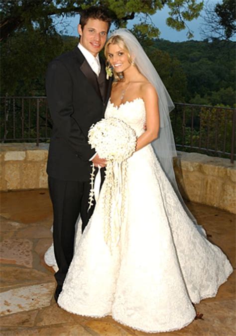 jessica simpson wedding dress